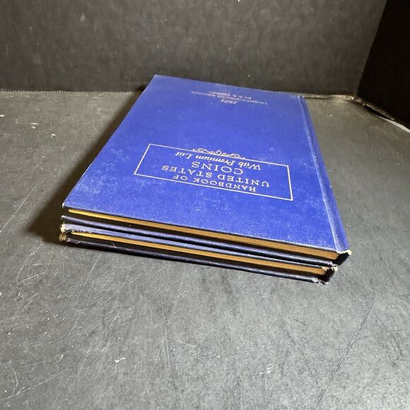 Handbook of United States Coins with Premium List 1971, 1982 [Book 244] - Picture 4 of 6